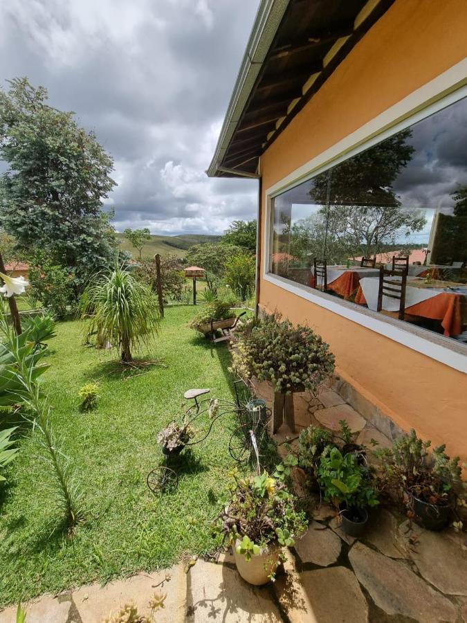 Pousada Eldorado Das Gerais Карранкас Екстер'єр фото